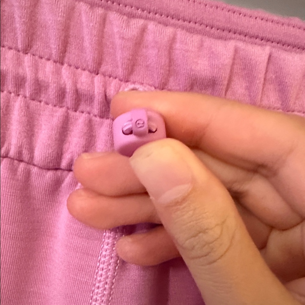 Lululemon high rise soft stream sweatpants - Picture 2 of 5
